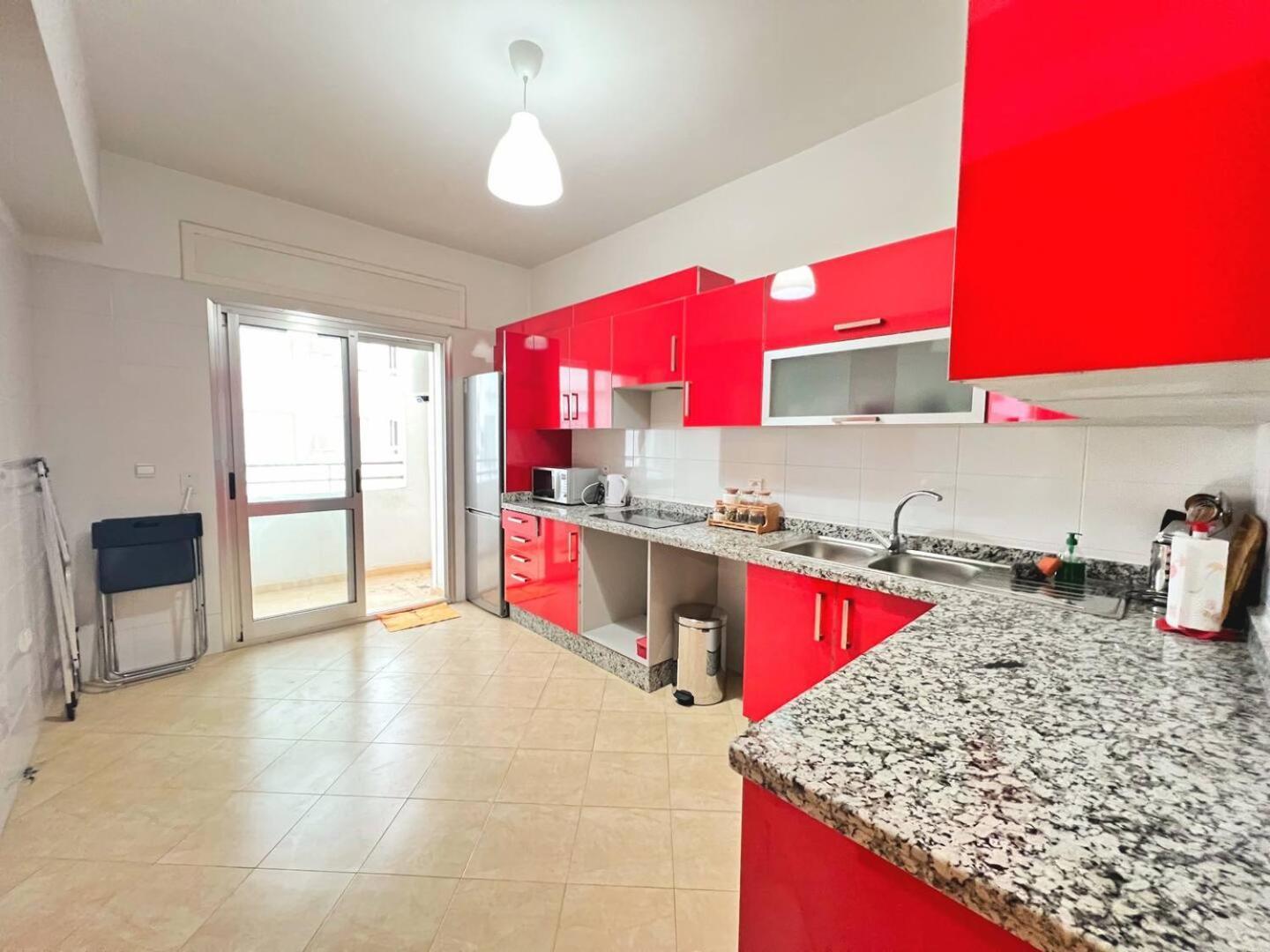 Cosy & Convenient 2-Bed Apartment In Playa 丹吉尔 外观 照片