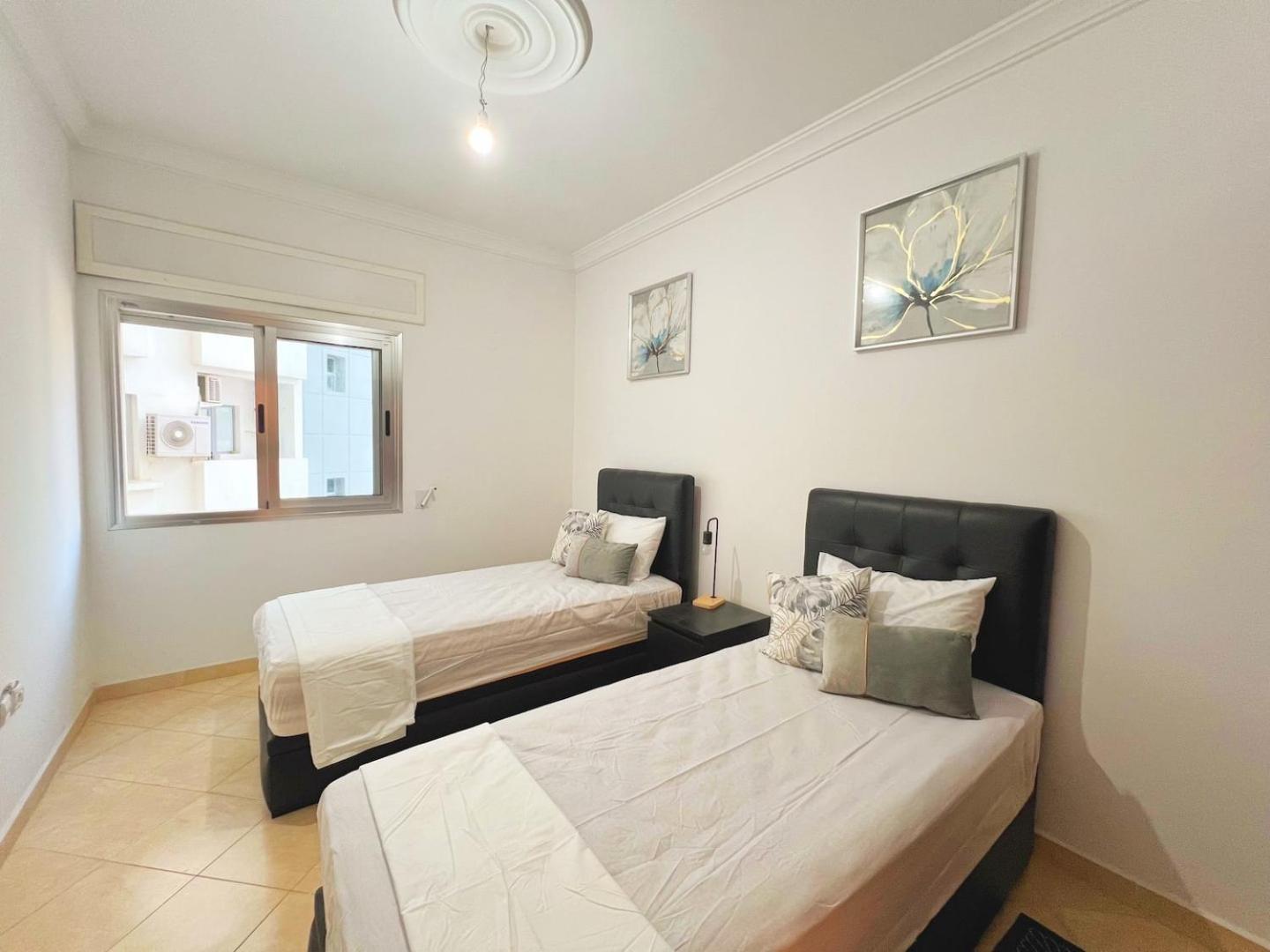 Cosy & Convenient 2-Bed Apartment In Playa 丹吉尔 外观 照片
